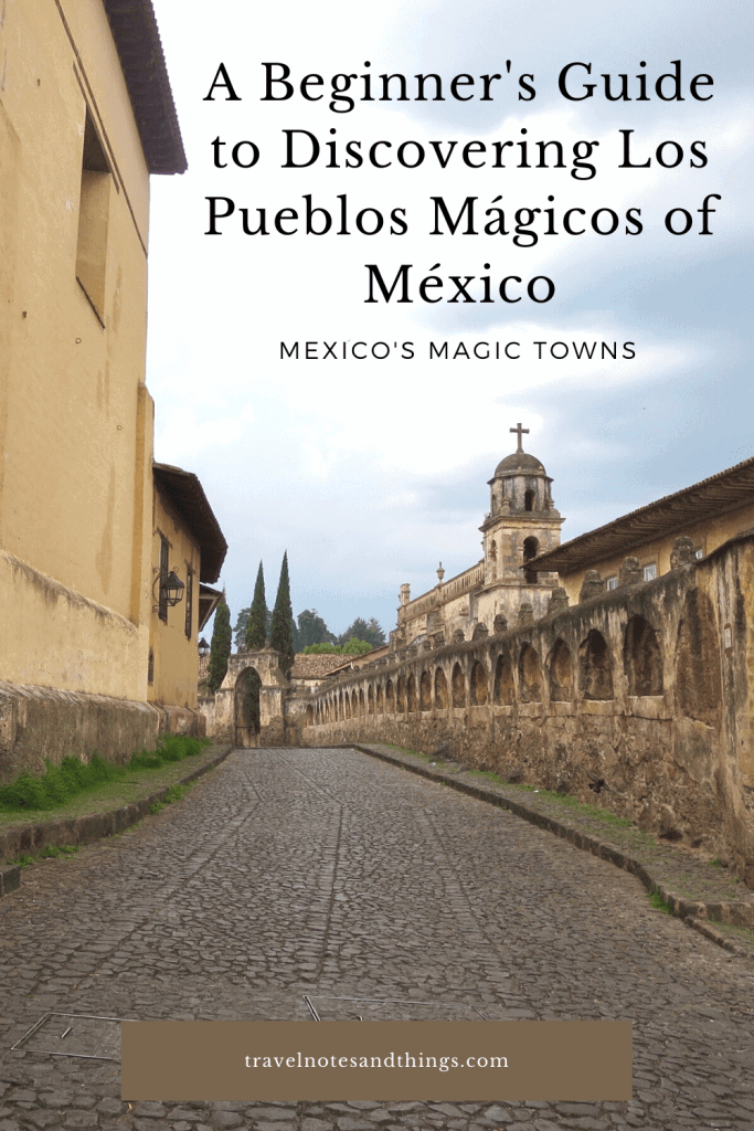 A picture of an empty cobbled stone street and church in the Pueblo Mágico, Pátzcuaro in Michoacán, Mexico. 