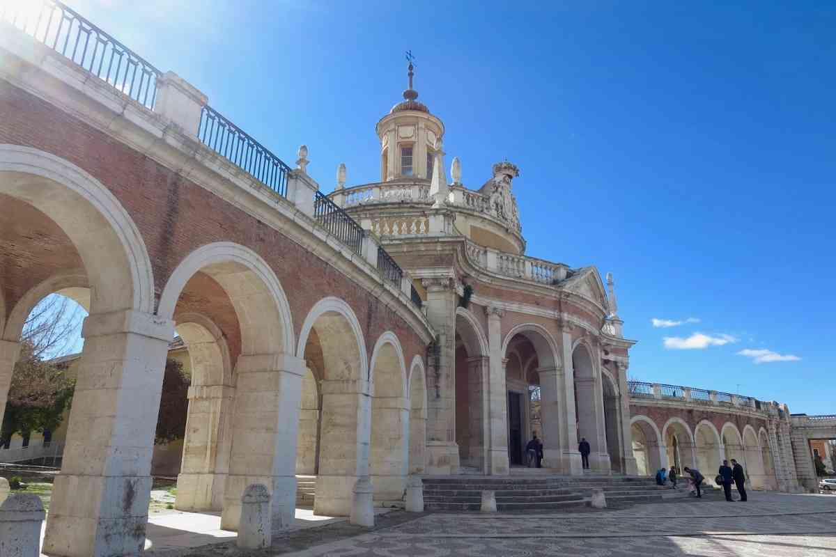 Aranjuez, Madrid, Spain pink buildings in the spring