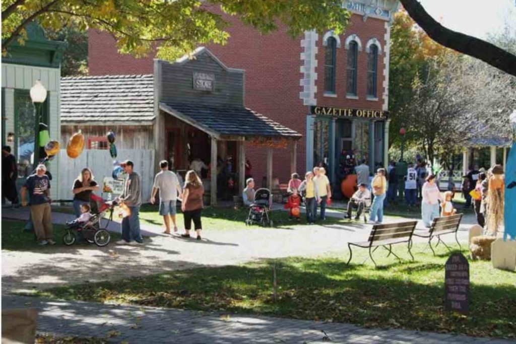 VIctorian style town and neighborhood