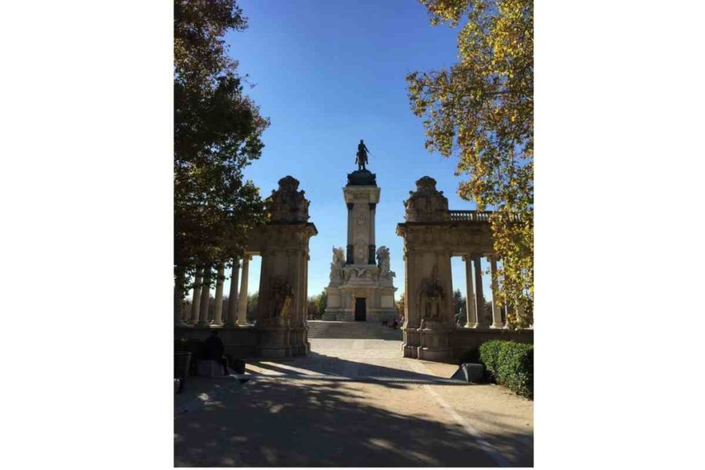 parque retiro, madrid, spain