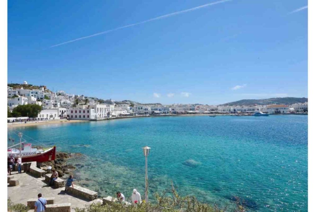 white houses in mykonos, greece